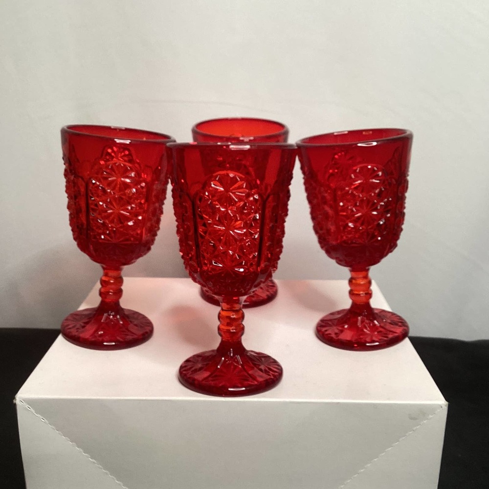 COPY - Daisy and Button ruby red wine glass
